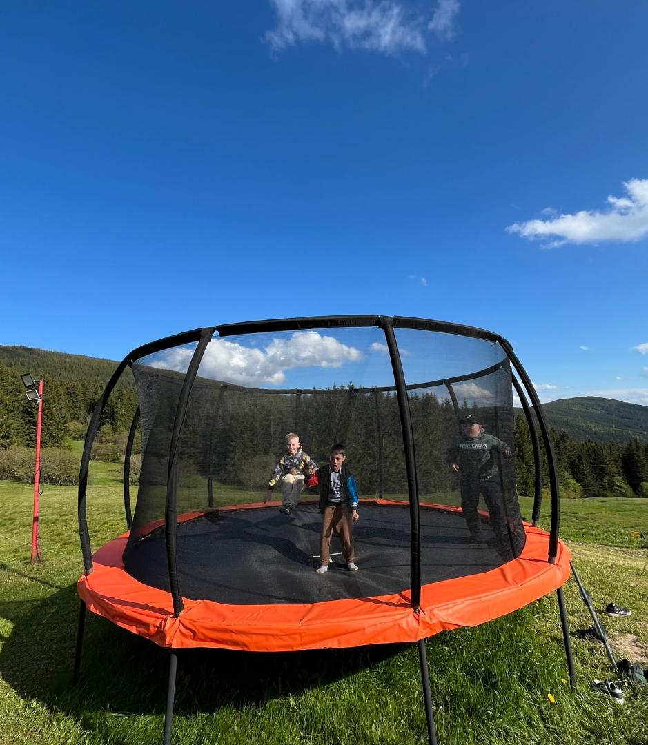 Trampolína